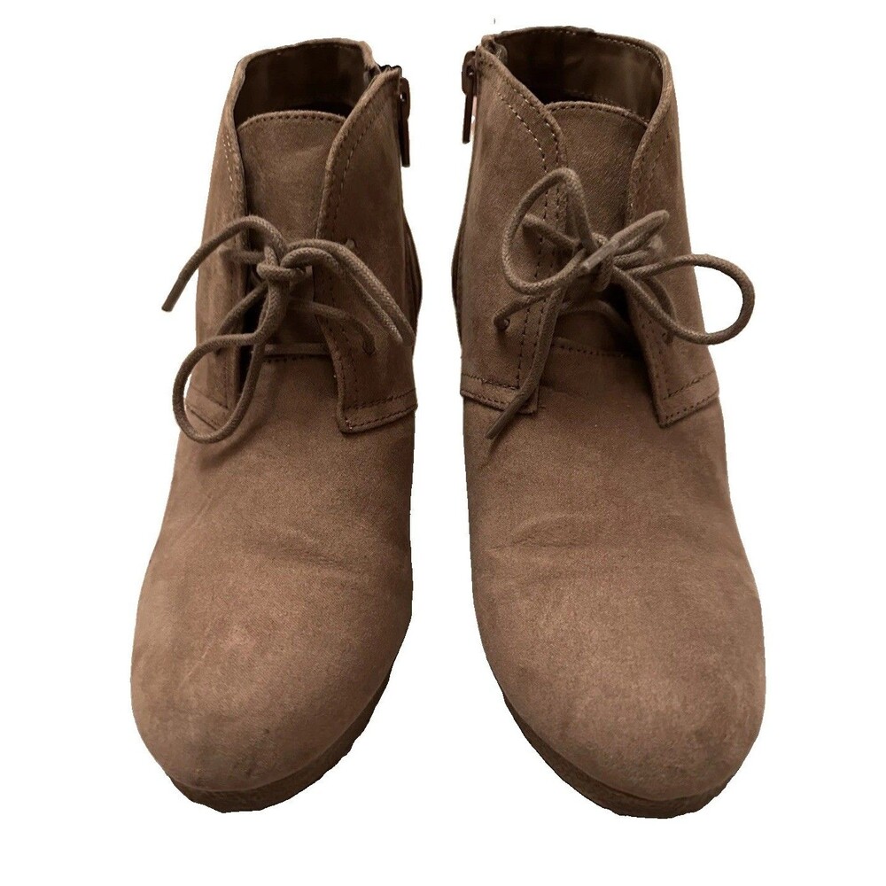 Universal Thread Bessie Taupe Faux Suede Wedge Lace-Up Zip Bootie US 8.5